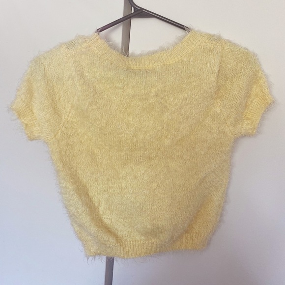 Forever 21 Yellow Cropped Fuzzy Sweater - Picture 3 of 4